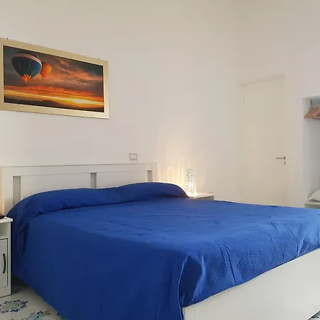 Bed & Breakfast Le Di Riva Delle Donne By Vivimy