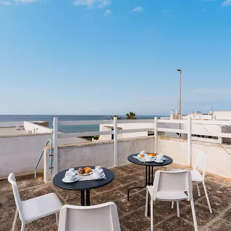 Le Di Riva Delle Donne By Vivimy 2* Marina di Mancaversa