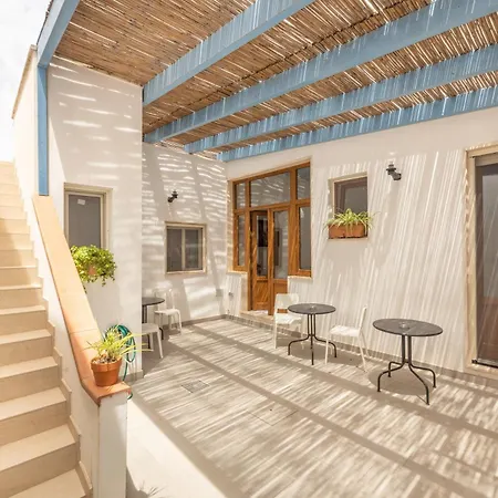 Bed & Breakfast Le Di Riva Delle Donne By Vivimy Marina di Mancaversa