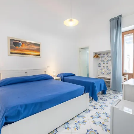 Le Di Riva Delle Donne By Vivimy Bed & Breakfast Marina di Mancaversa